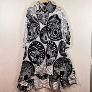 Abstract Circle Print Tunic Dress - Black & White